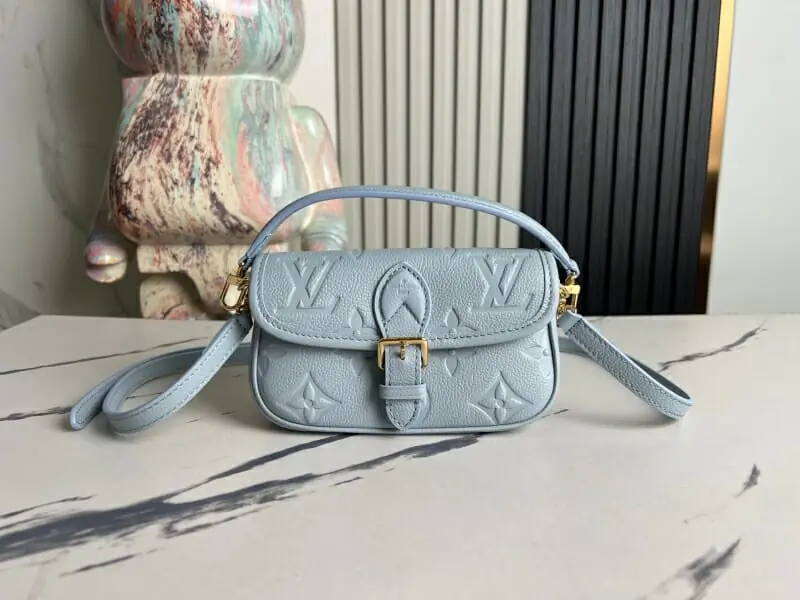 louis vuitton aaa qualite mini sac a main pour femme s_1211a24